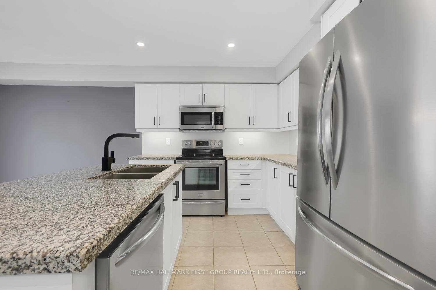 Photo 7 of 60 Ray Richards Street, Clarington, Bowmanville — HOMEH
