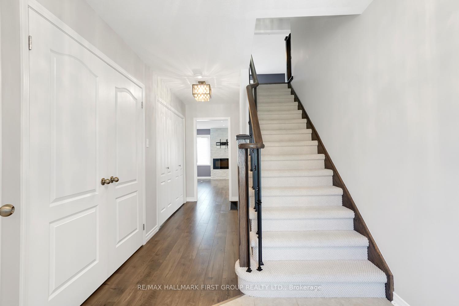 Photo 19 of 60 Ray Richards Street, Clarington, Bowmanville — HOMEH