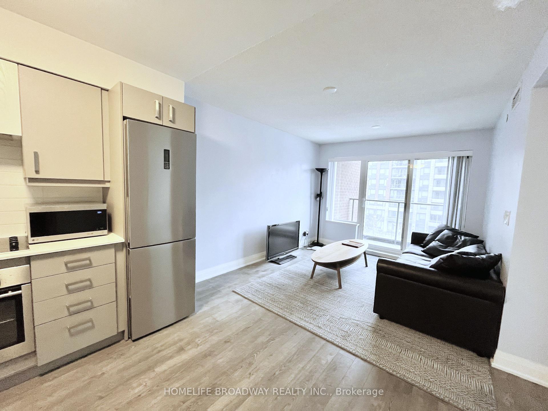 Photo 5 of Unit 605, 18 Uptown Drive, Markham, Unionville — HOMEH