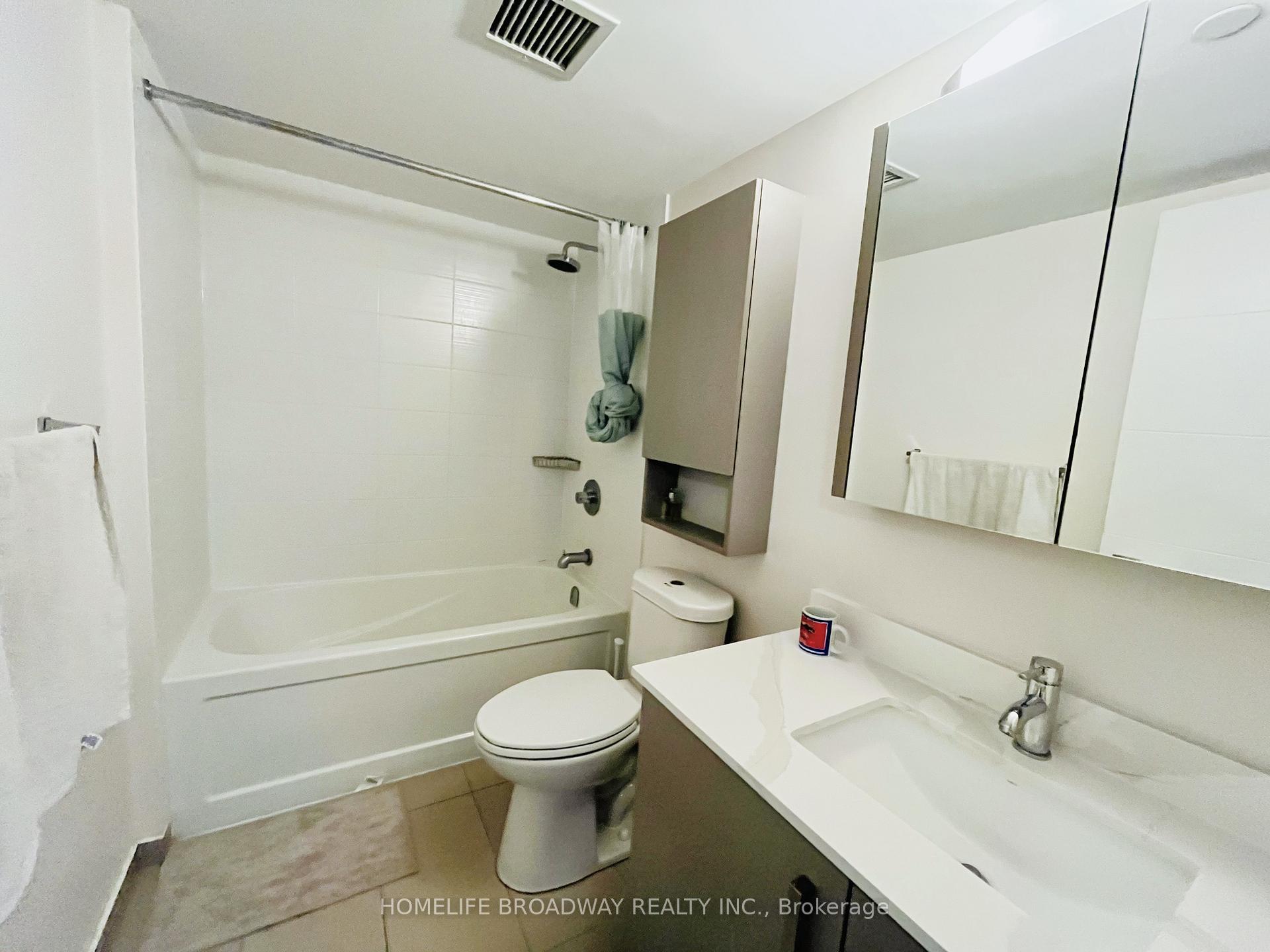 Photo 11 of Unit 605, 18 Uptown Drive, Markham, Unionville — HOMEH