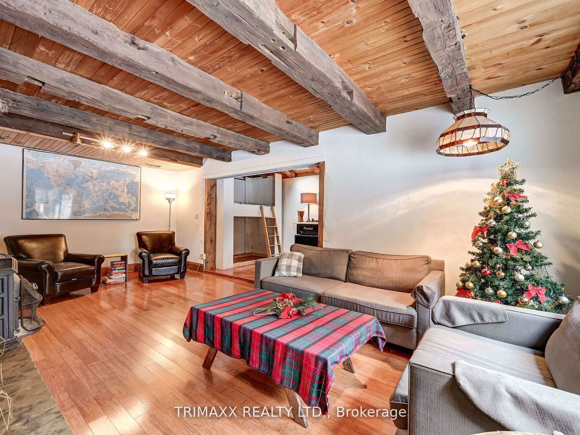 Photo 10 of 776587 Highway 10, Chatsworth — HOMEH