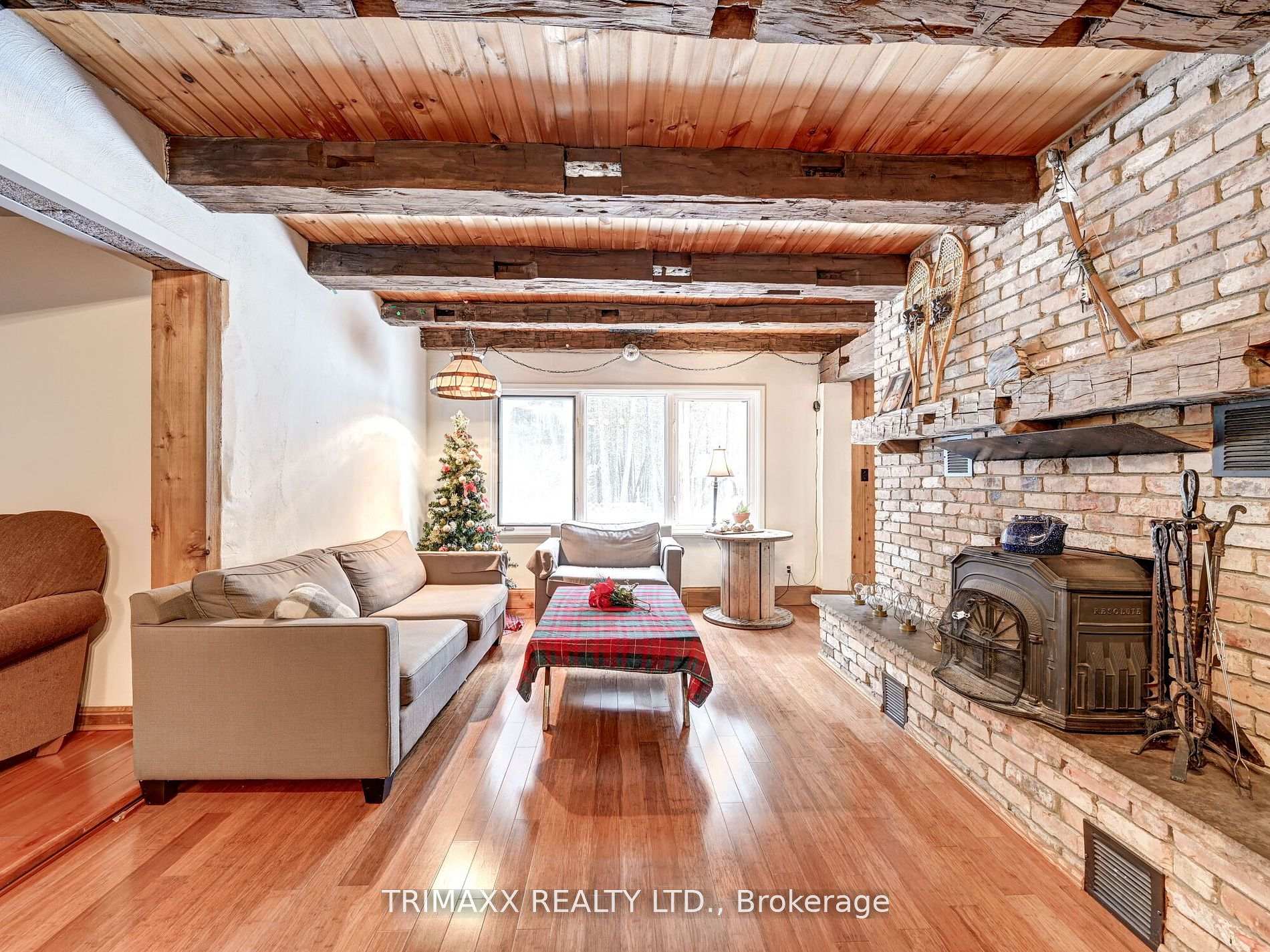 Photo 11 of 776587 Highway 10, Chatsworth — HOMEH