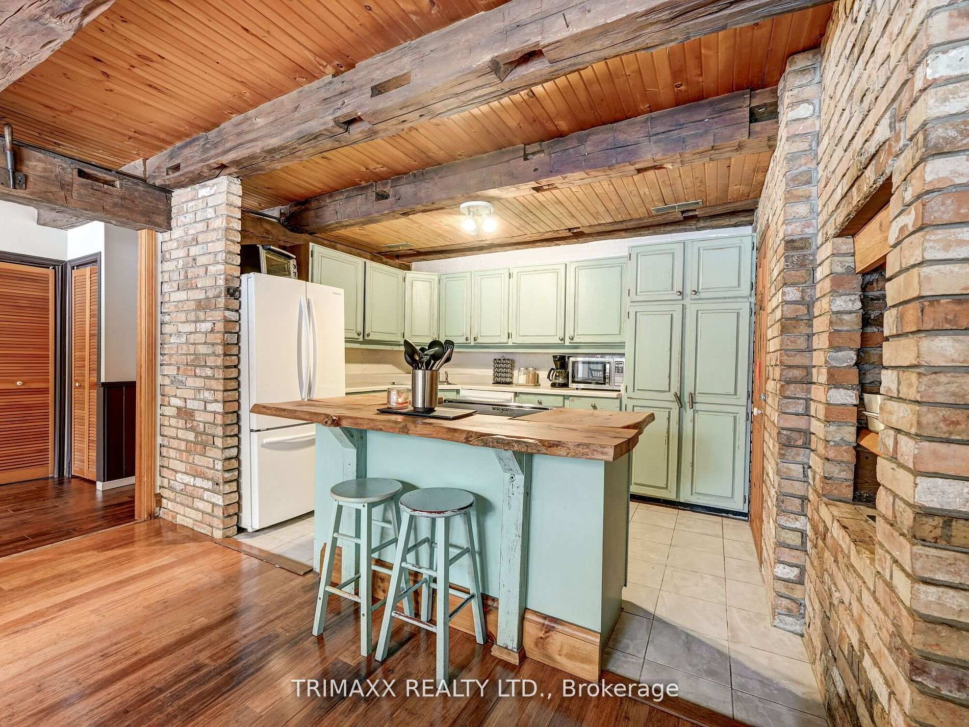 Photo 16 of 776587 Highway 10, Chatsworth — HOMEH