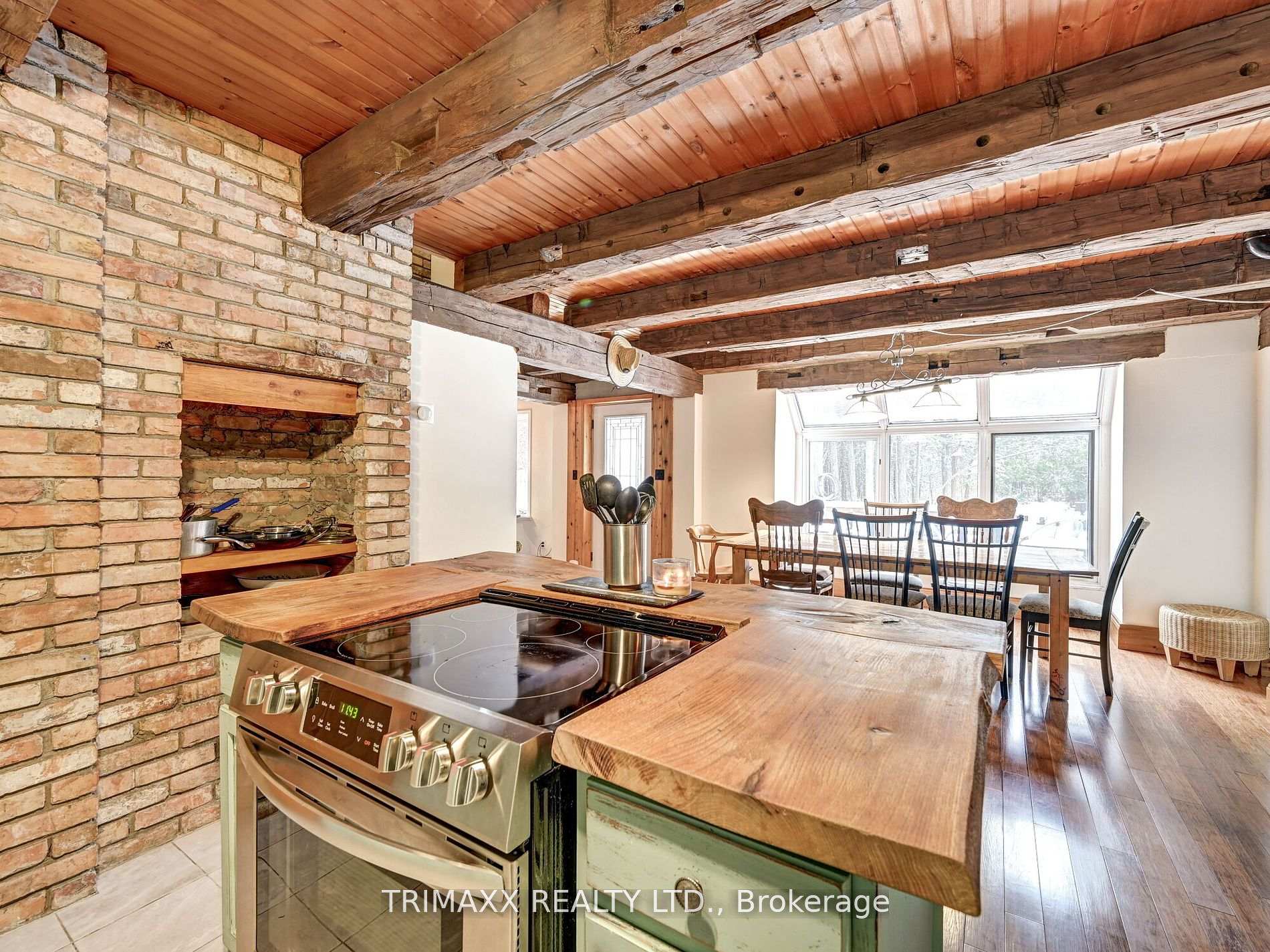 Photo 18 of 776587 Highway 10, Chatsworth — HOMEH