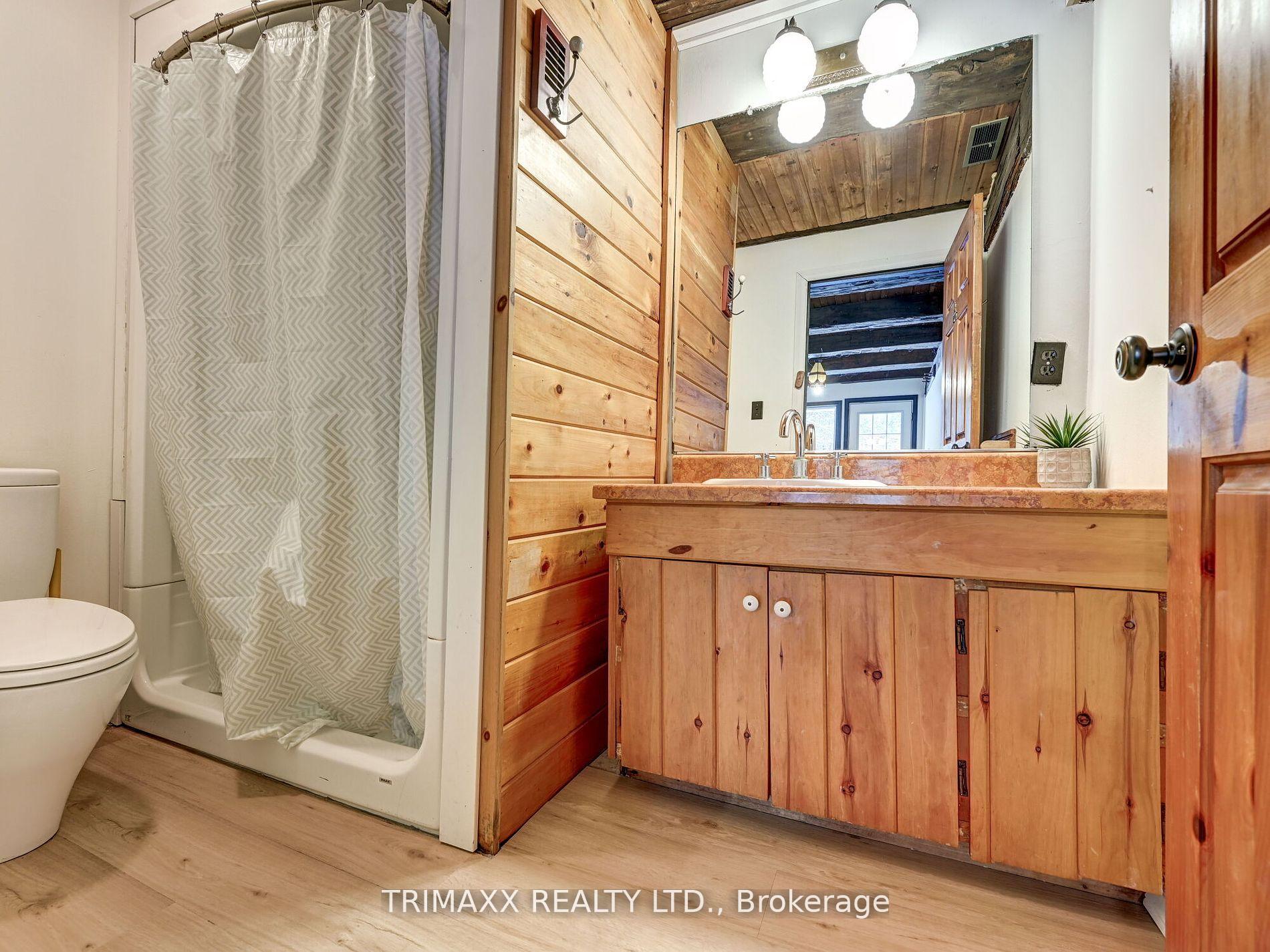 Photo 20 of 776587 Highway 10, Chatsworth — HOMEH