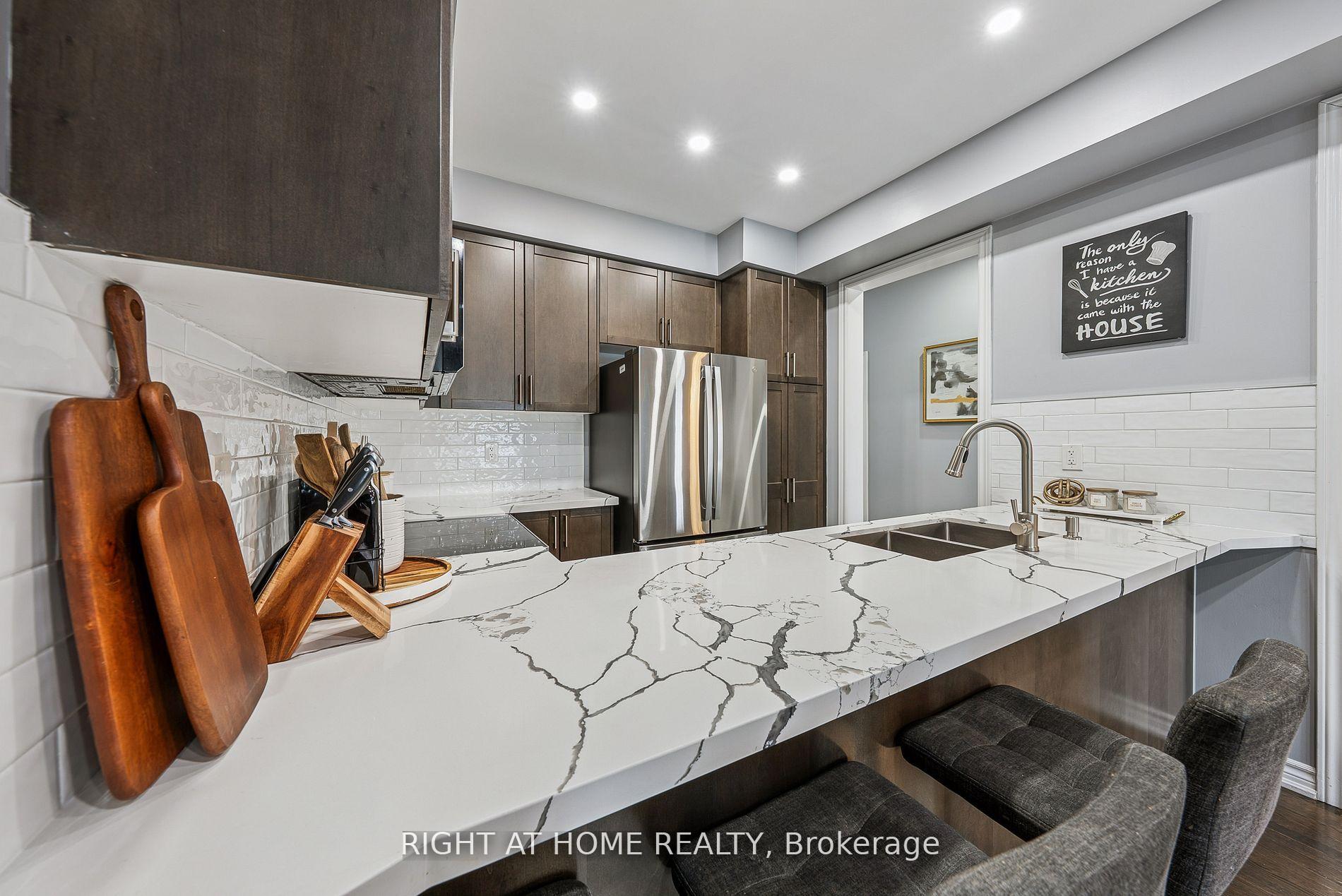 Photo 6 of 453 Mapleton Avenue, Barrie, Ardagh — HOMEH