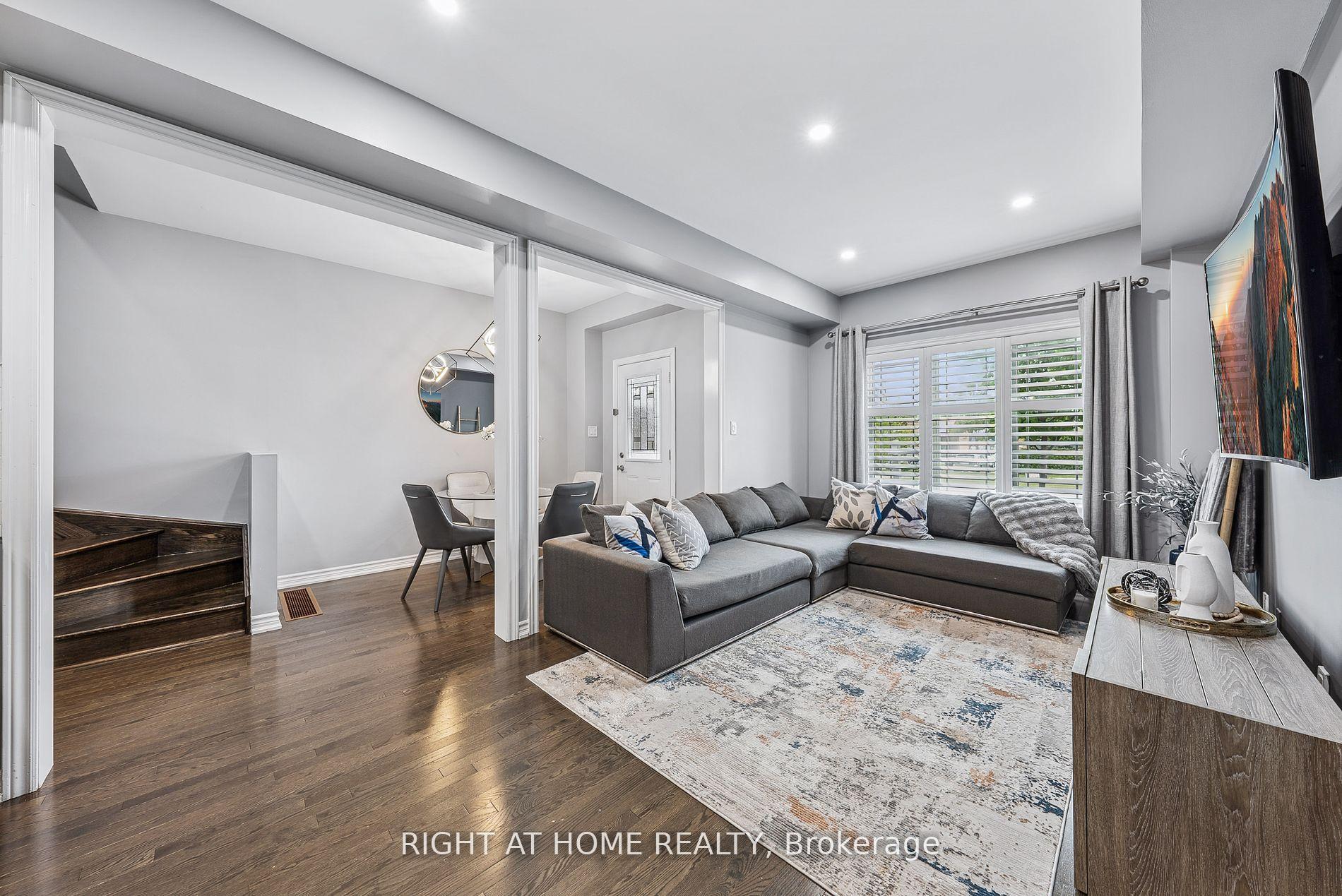 Photo 12 of 453 Mapleton Avenue, Barrie, Ardagh — HOMEH