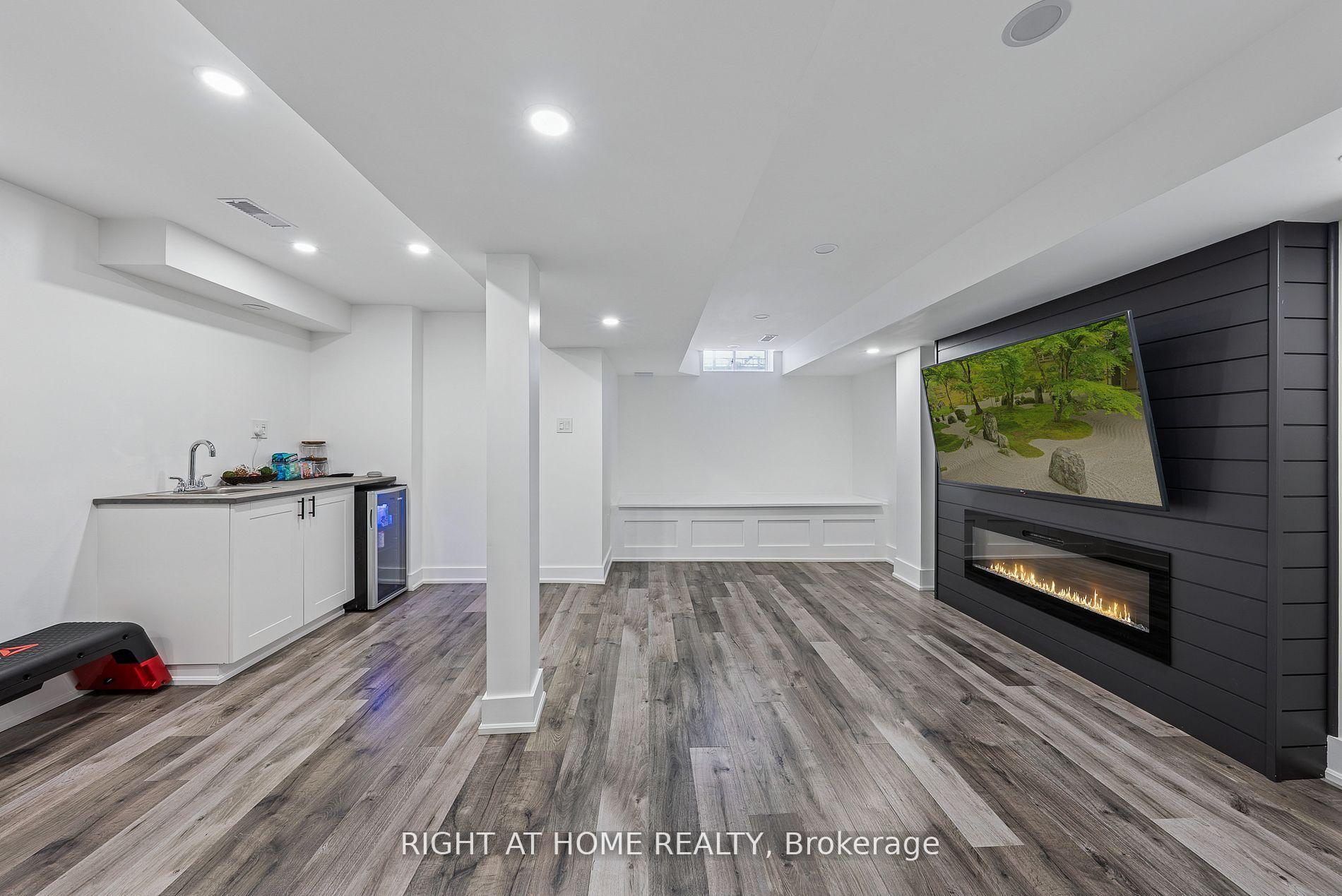 Photo 25 of 453 Mapleton Avenue, Barrie, Ardagh — HOMEH