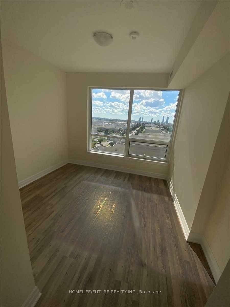 Photo 11 of Unit 804, 9075 Jane Street S, Vaughan, Concord — HOMEH