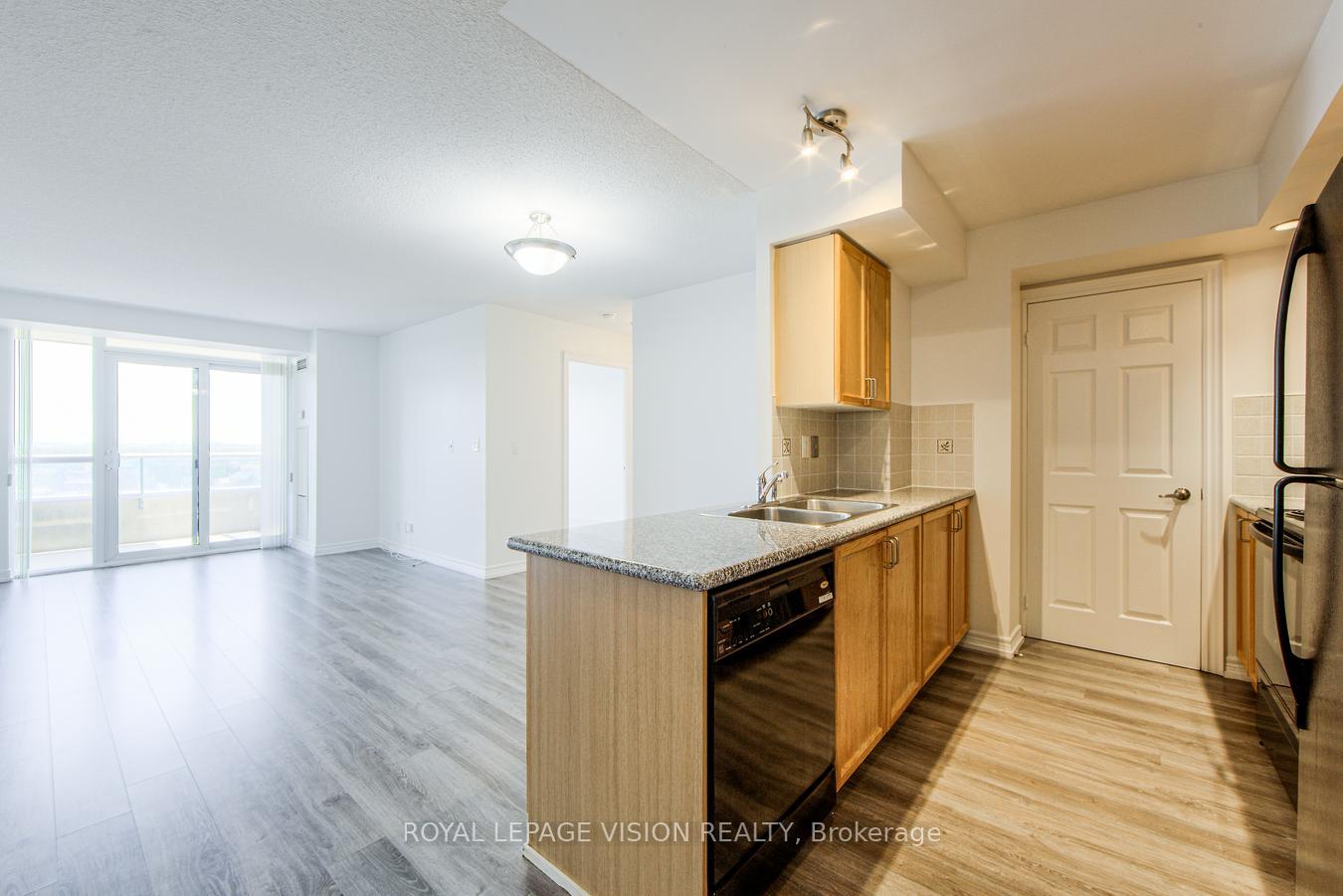 Photo 6 of Unit 1020, 33 Cox Boulevard, Markham, Unionville — HOMEH