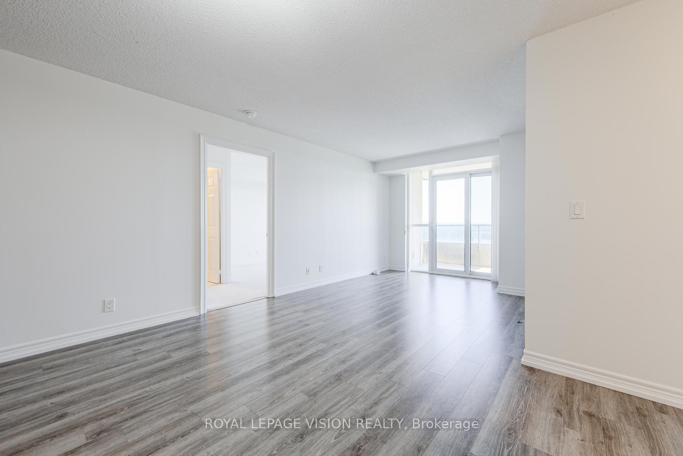 Photo 12 of Unit 1020, 33 Cox Boulevard, Markham, Unionville — HOMEH