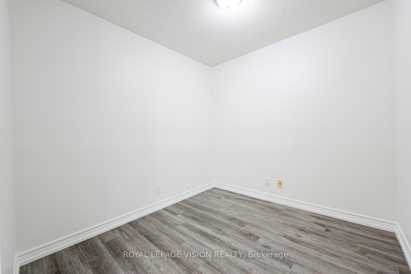 Photo 30 of Unit 1020, 33 Cox Boulevard, Markham, Unionville — HOMEH