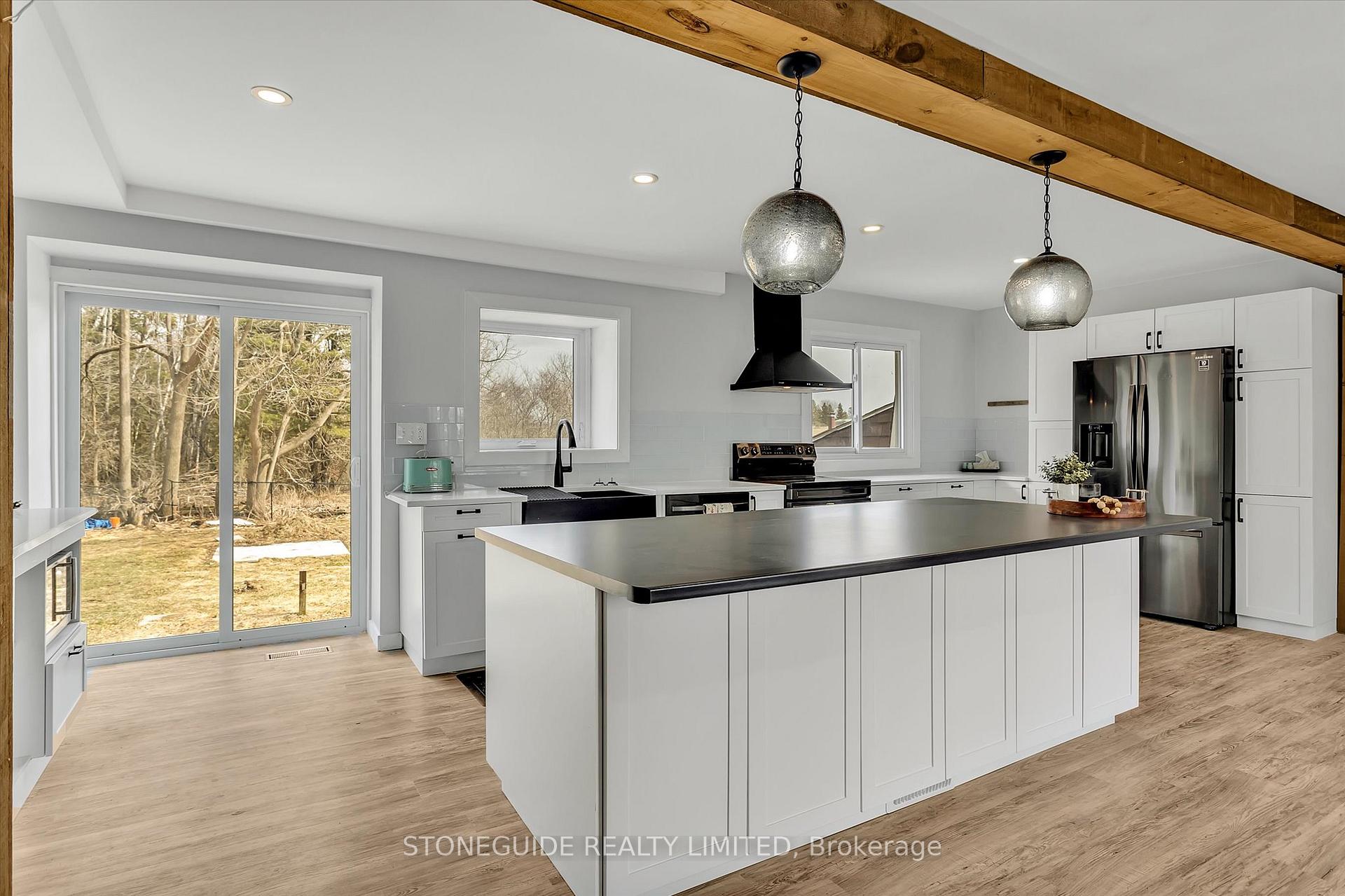 Photo 11 of 2515 Edgewood Park, Cavan Monaghan, Cavan Twp — HOMEH