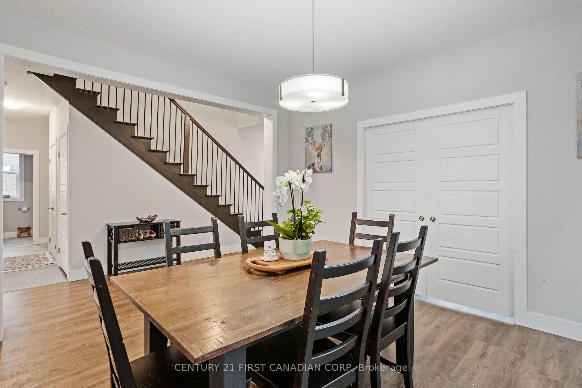 Photo 9 of 1 Helen Court, Central Elgin, Belmont — HOMEH