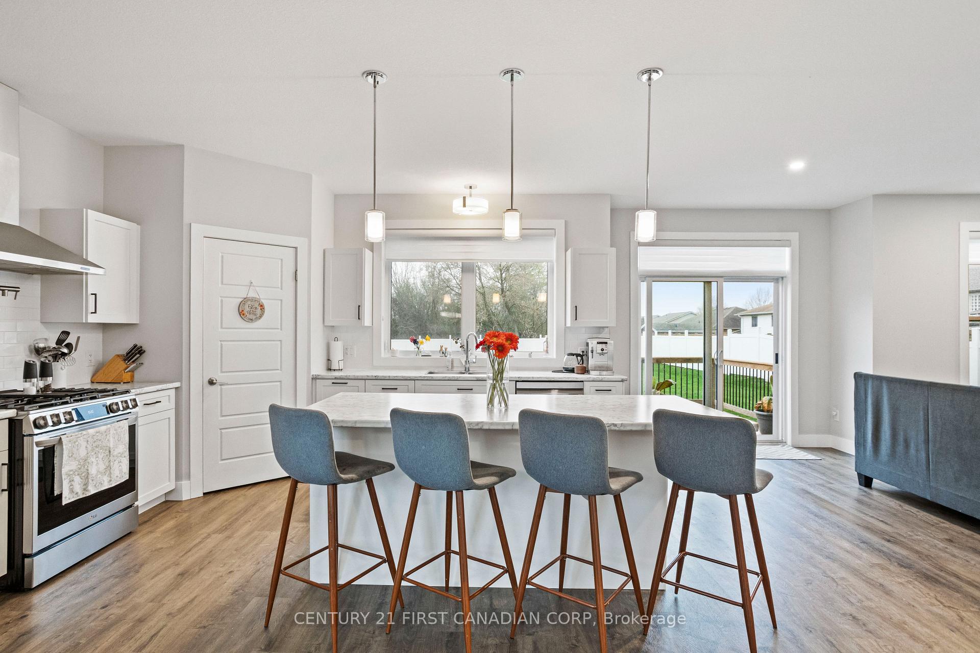 Photo 11 of 1 Helen Court, Central Elgin, Belmont — HOMEH