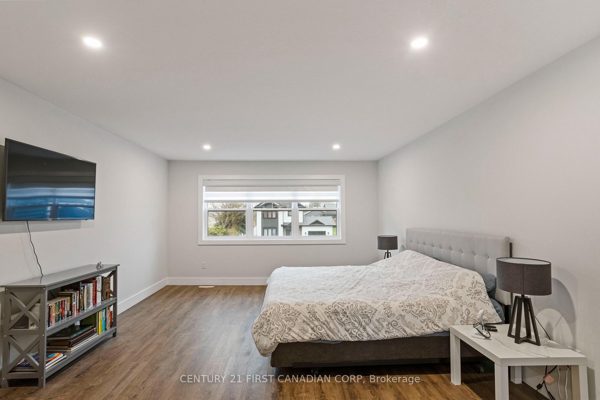 Photo 22 of 1 Helen Court, Central Elgin, Belmont — HOMEH