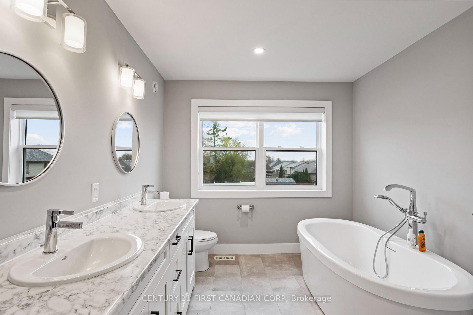 Photo 26 of 1 Helen Court, Central Elgin, Belmont — HOMEH
