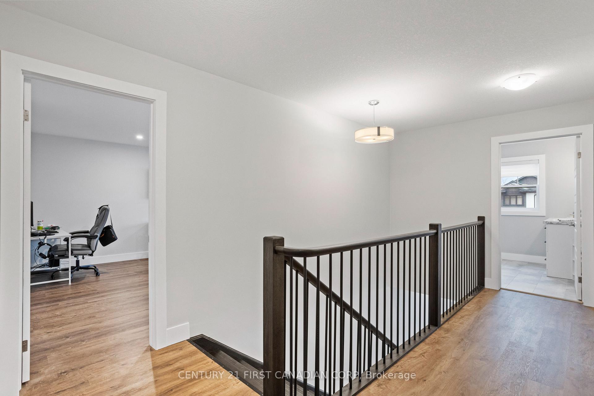 Photo 31 of 1 Helen Court, Central Elgin, Belmont — HOMEH