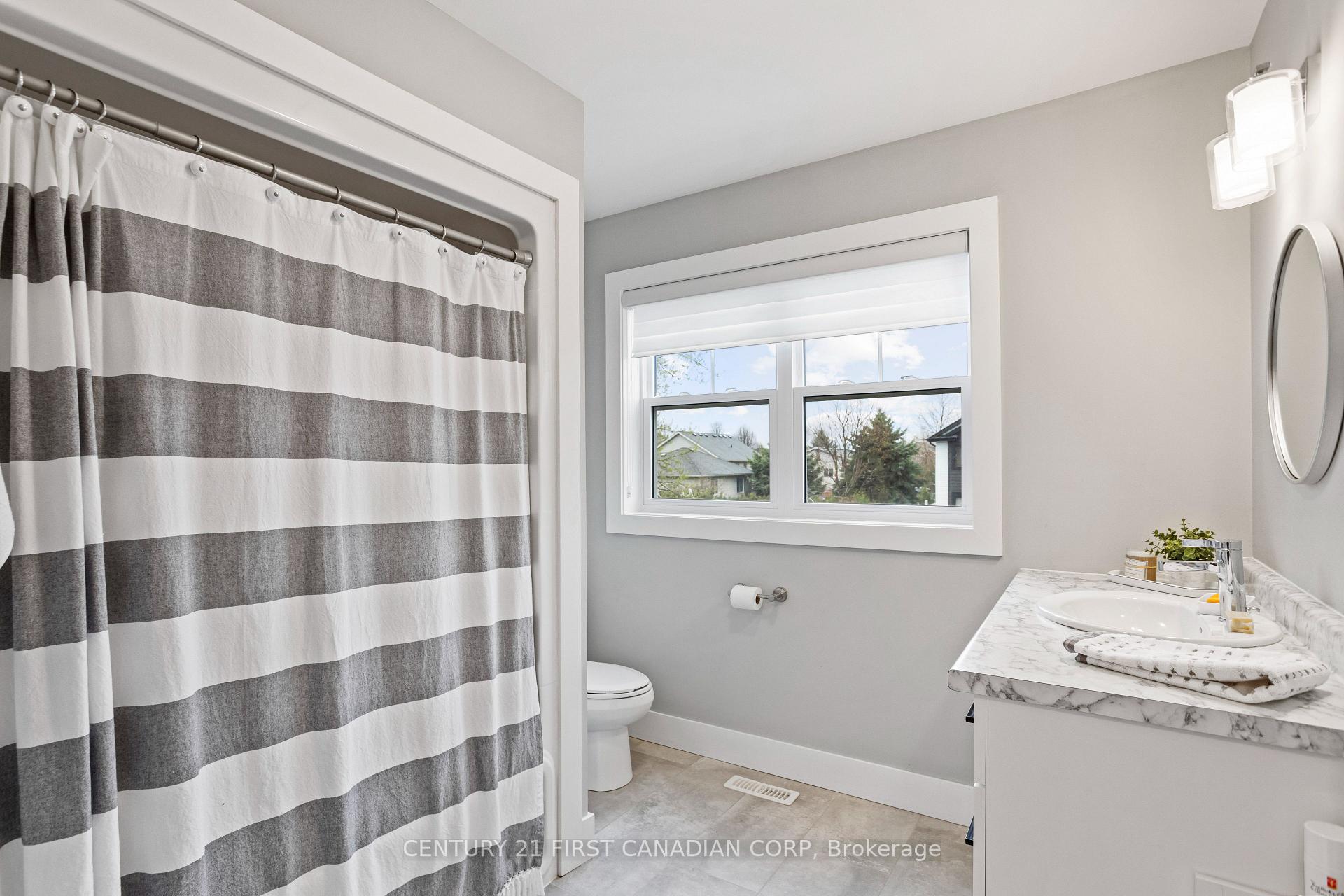 Photo 35 of 1 Helen Court, Central Elgin, Belmont — HOMEH