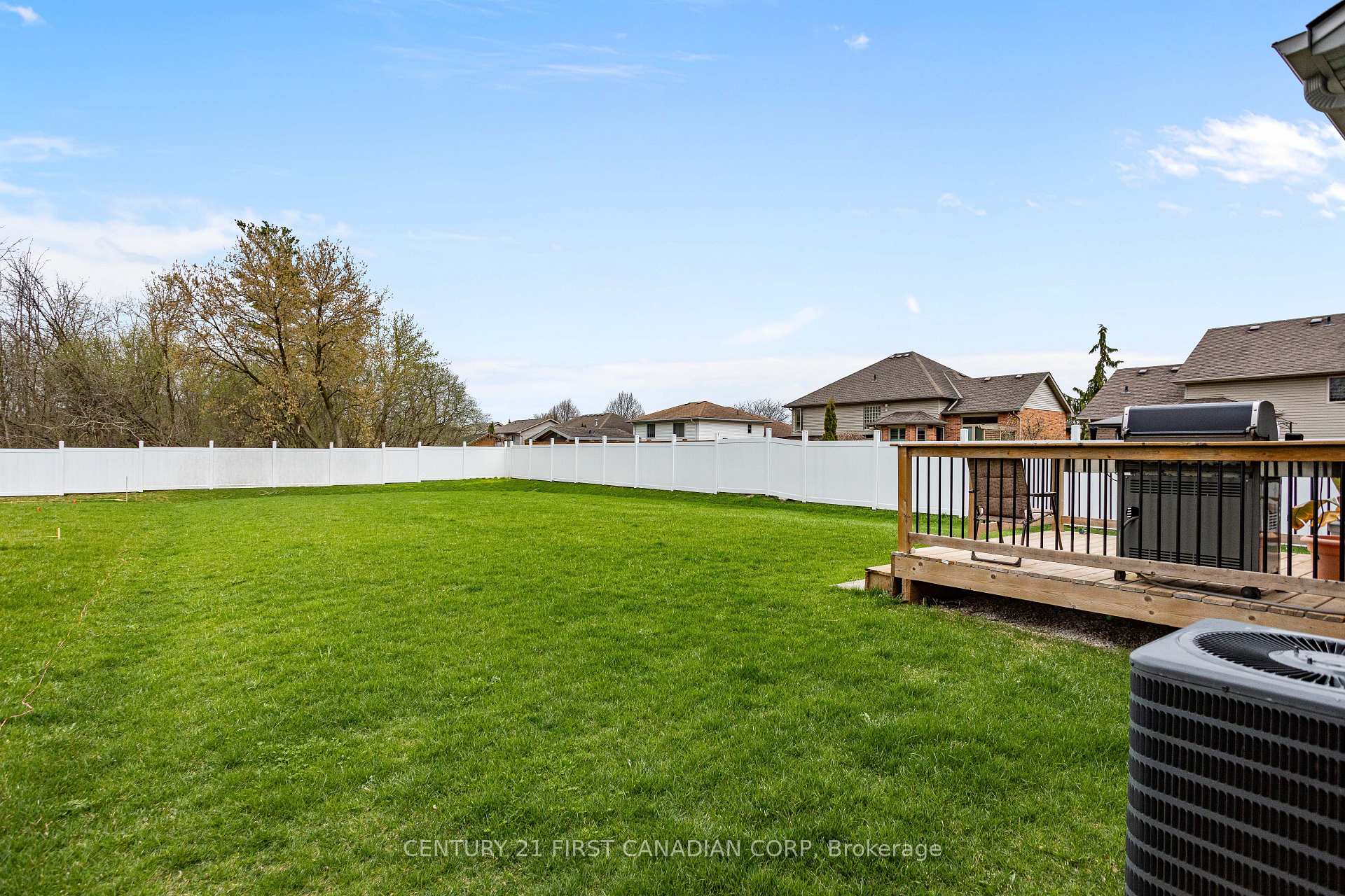 Photo 37 of 1 Helen Court, Central Elgin, Belmont — HOMEH