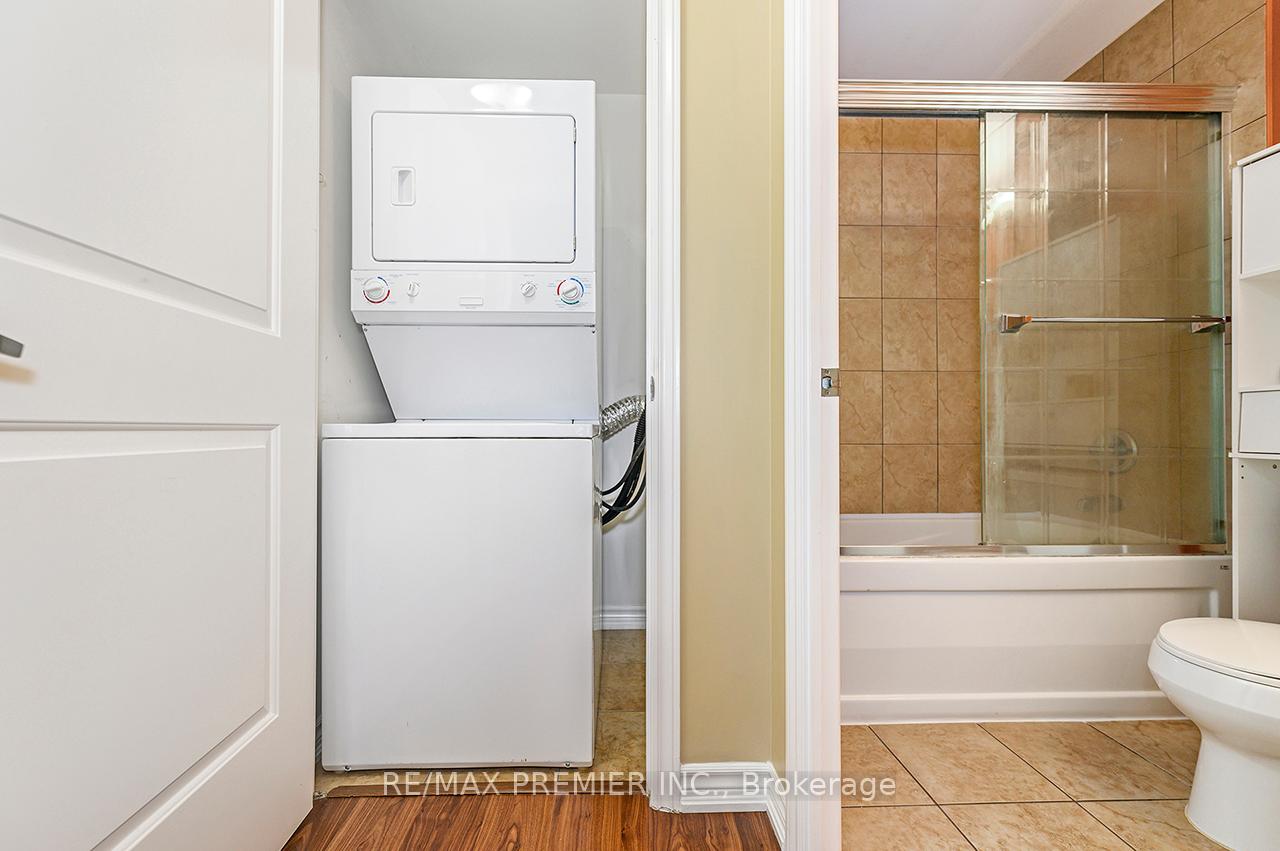 Photo 19 of Unit 314, 9235 Jane Street, Vaughan, Maple — HOMEH