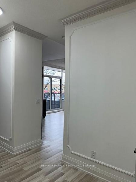 Photo 4 of Unit 305, 85 North Park Road, Vaughan, Beverley Glen — HOMEH