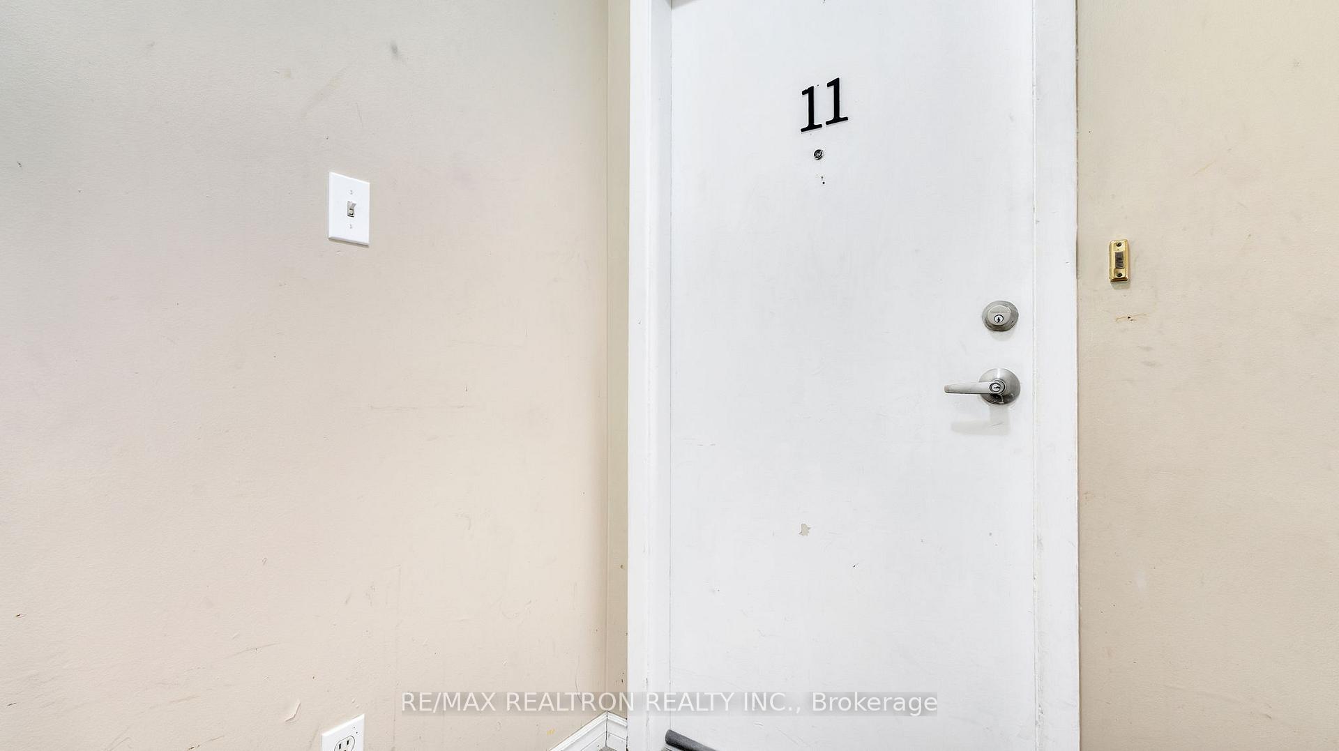 Photo 4 of Unit 11-Main, 730 Cedar Street, Oshawa, Lakeview — HOMEH