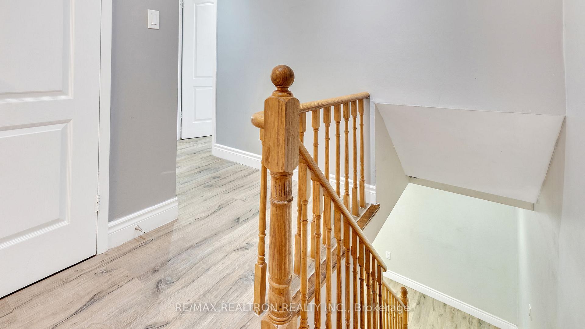 Photo 11 of Unit 11-Main, 730 Cedar Street, Oshawa, Lakeview — HOMEH