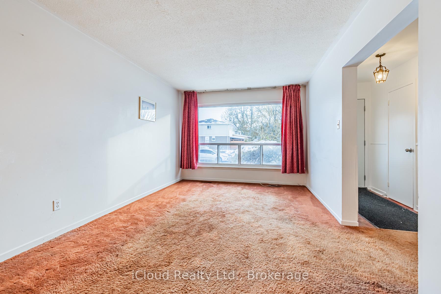 Photo 9 of 331 Archdekin Drive, Brampton, Madoc — HOMEH