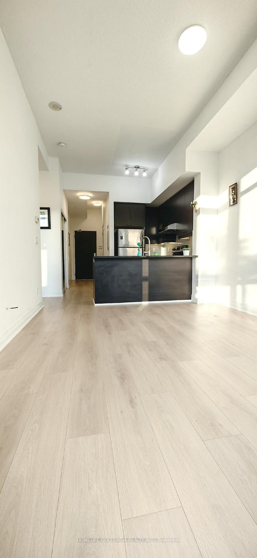 Photo 7 of Unit 215, 8130 Birchmount Road, Markham, Unionville — HOMEH