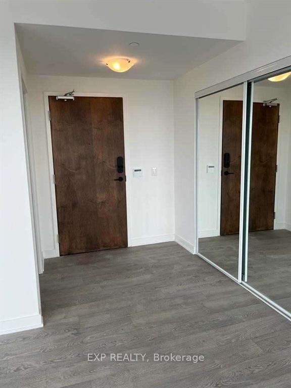 Photo 5 of Unit 1101, 120 Eagle Rock Way, Vaughan, Rural Vaughan — HOMEH