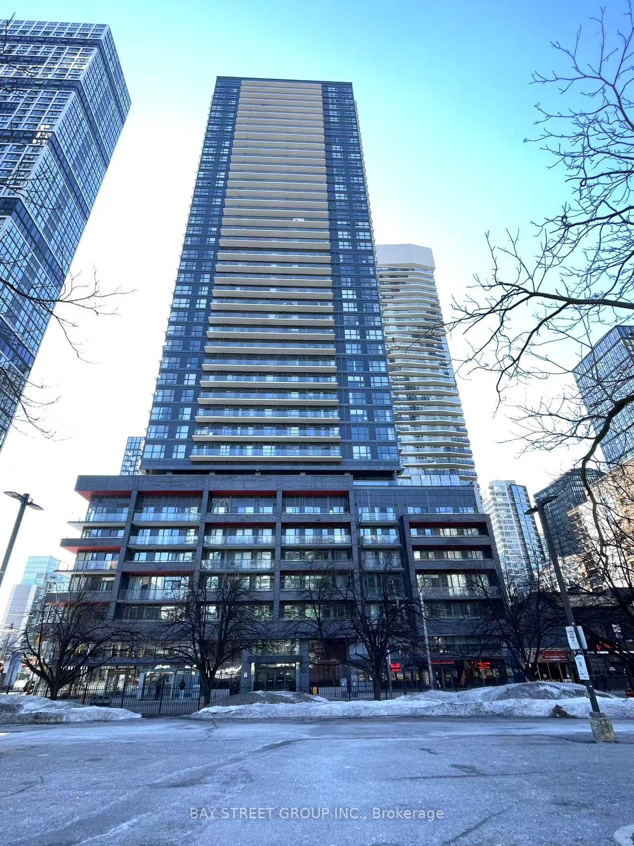 Front of Unit 1206, 159 Dundas Street E