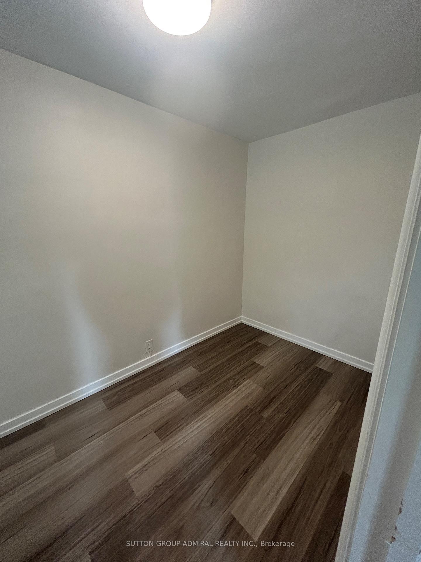 Photo 10 of Unit 14, 166 Eastbourne Avenue, Toronto, Yonge-Eglinton — HOMEH