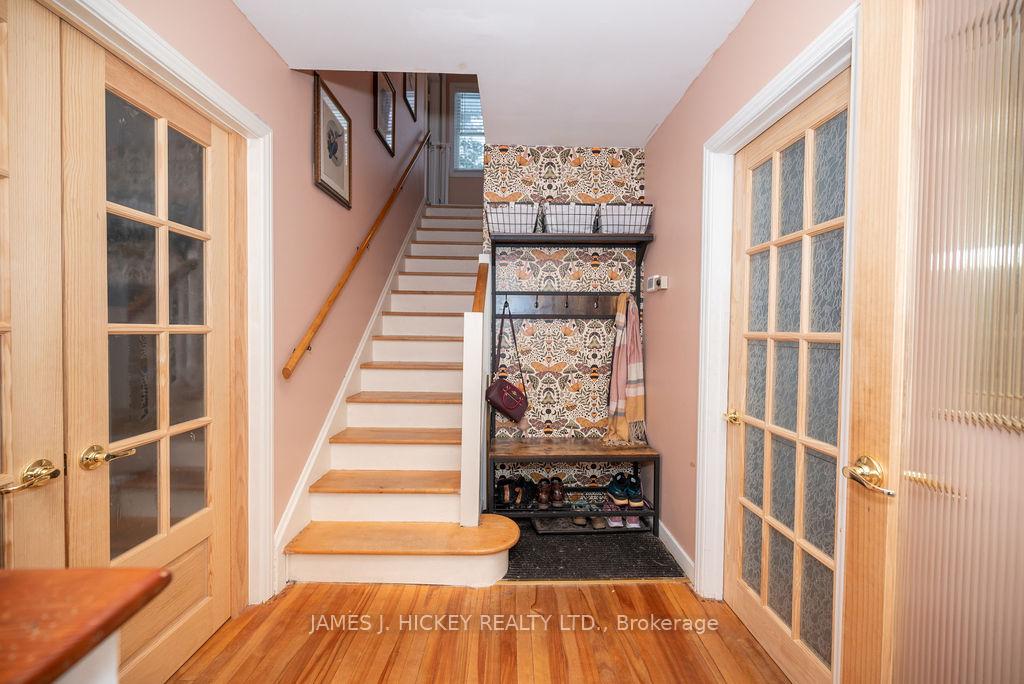Photo 4 of 10 Frontenac Crescent, Deep River — HOMEH