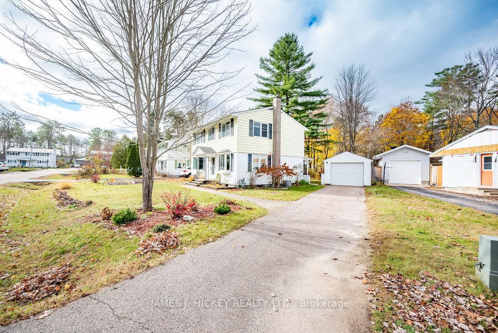 Photo 33 of 10 Frontenac Crescent, Deep River — HOMEH