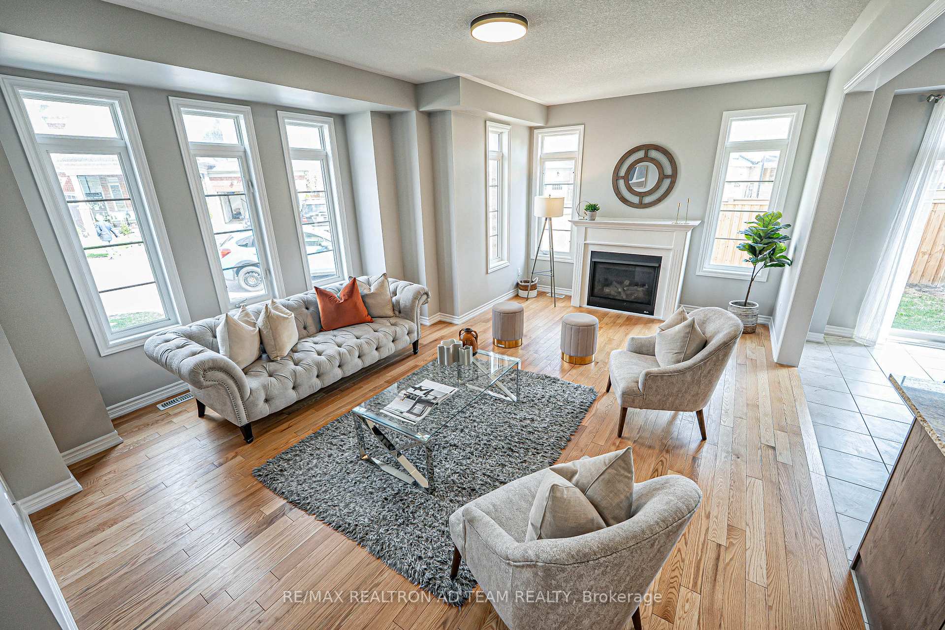 Photo 7 of 116 Workmen's Circle, Ajax, Northwest Ajax — HOMEH