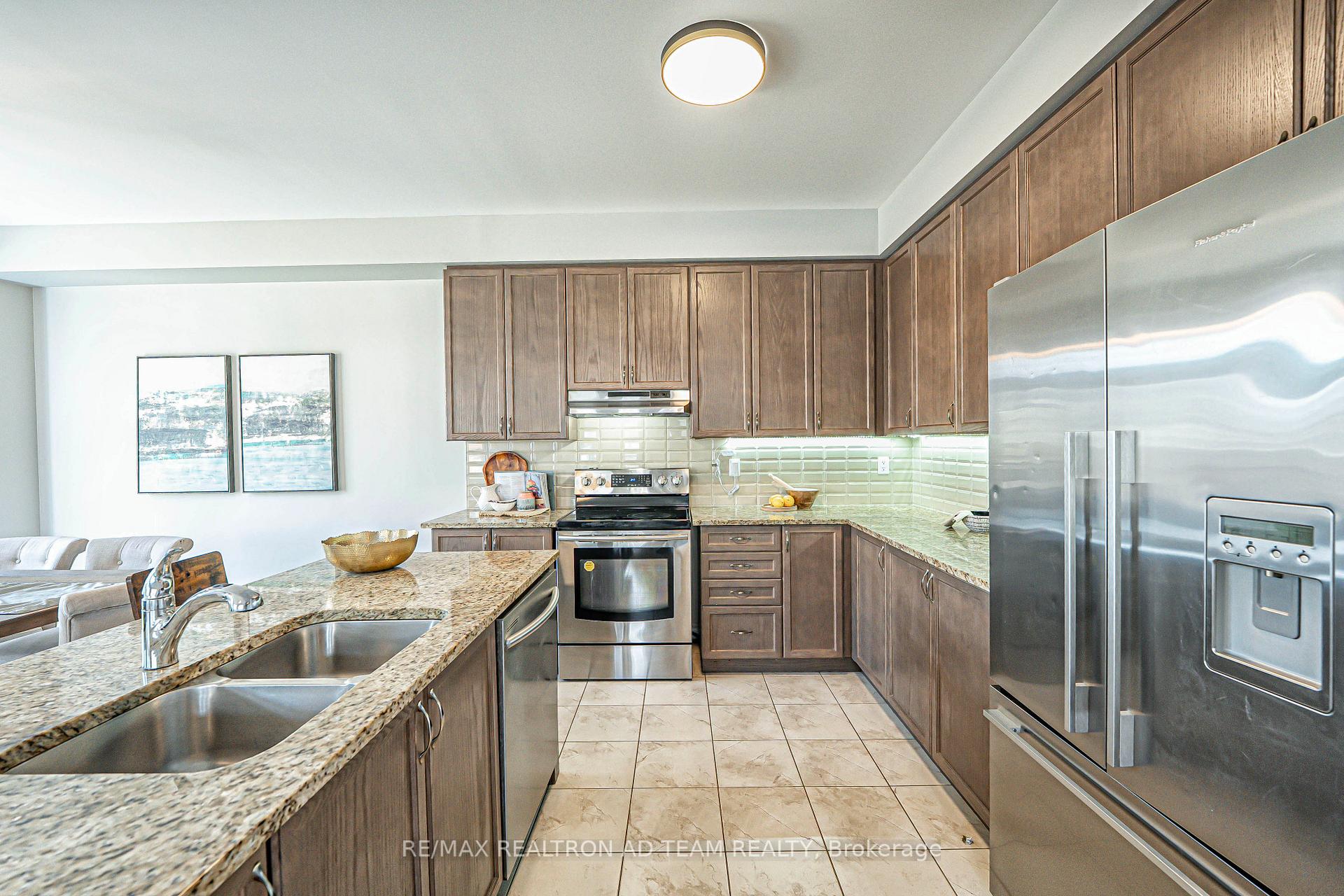 Photo 12 of 116 Workmen's Circle, Ajax, Northwest Ajax — HOMEH