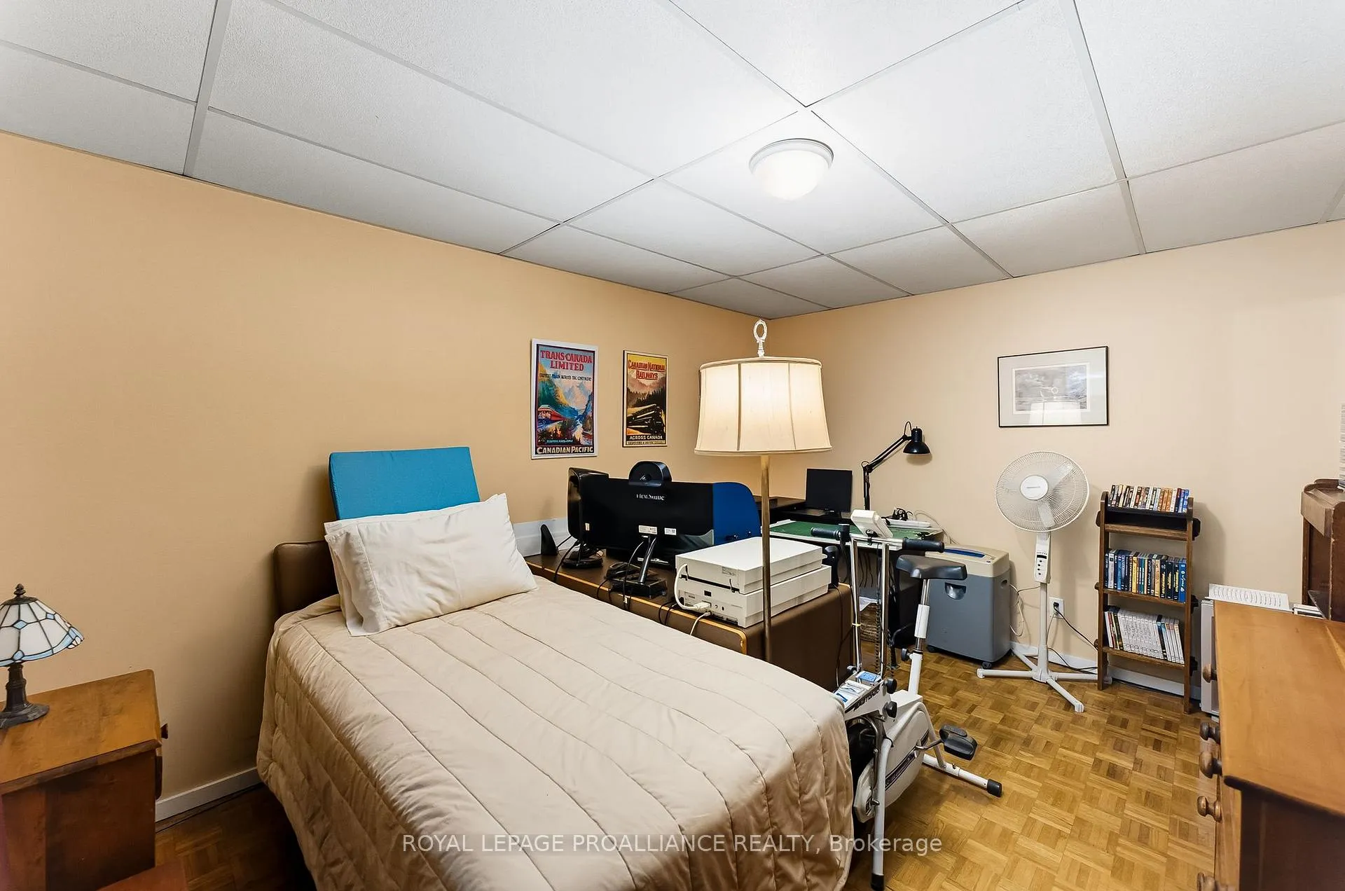 Photo 23 of 32 James Street W, Cobourg — HOMEH