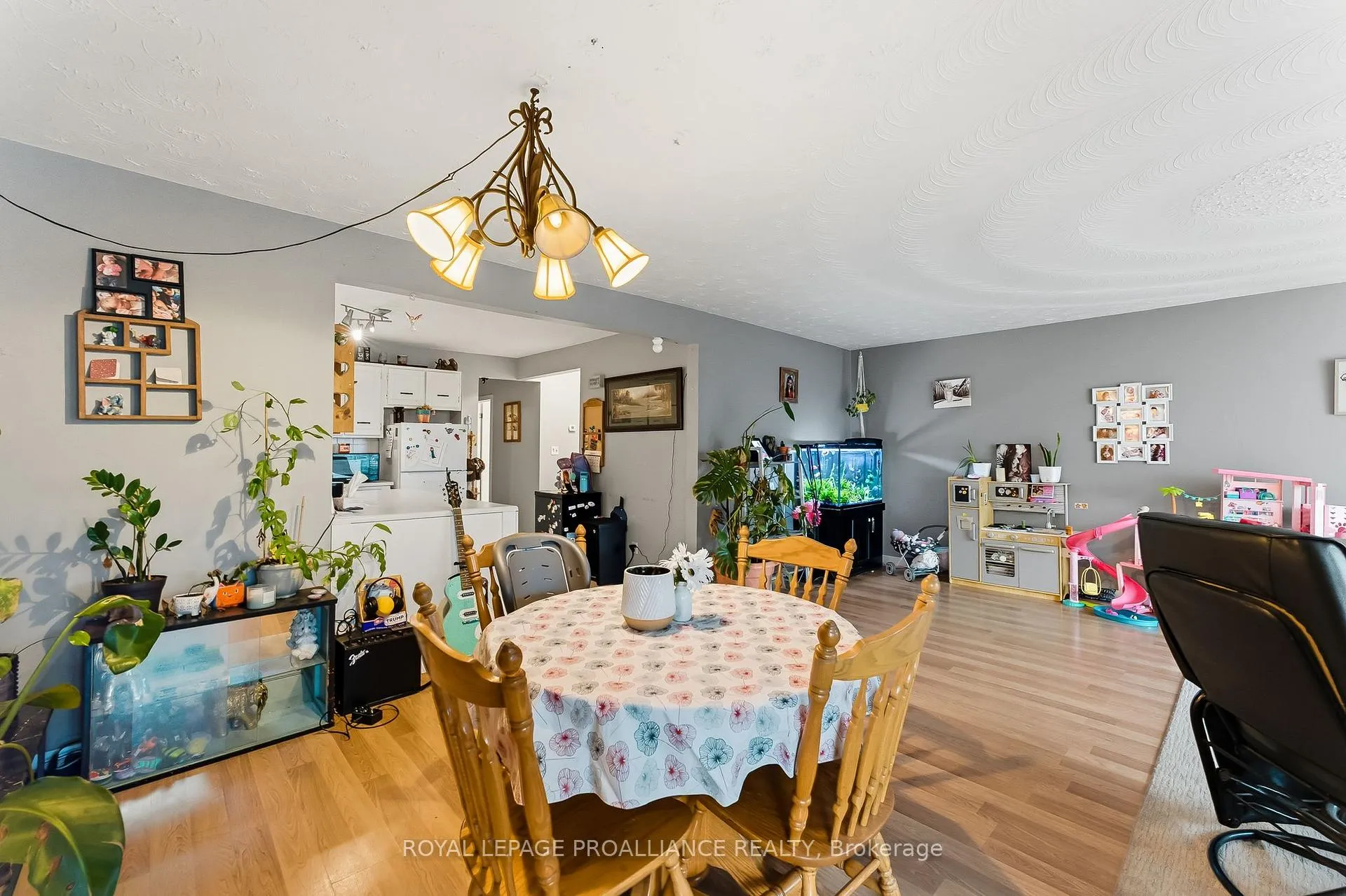 Photo 32 of 32 James Street W, Cobourg — HOMEH