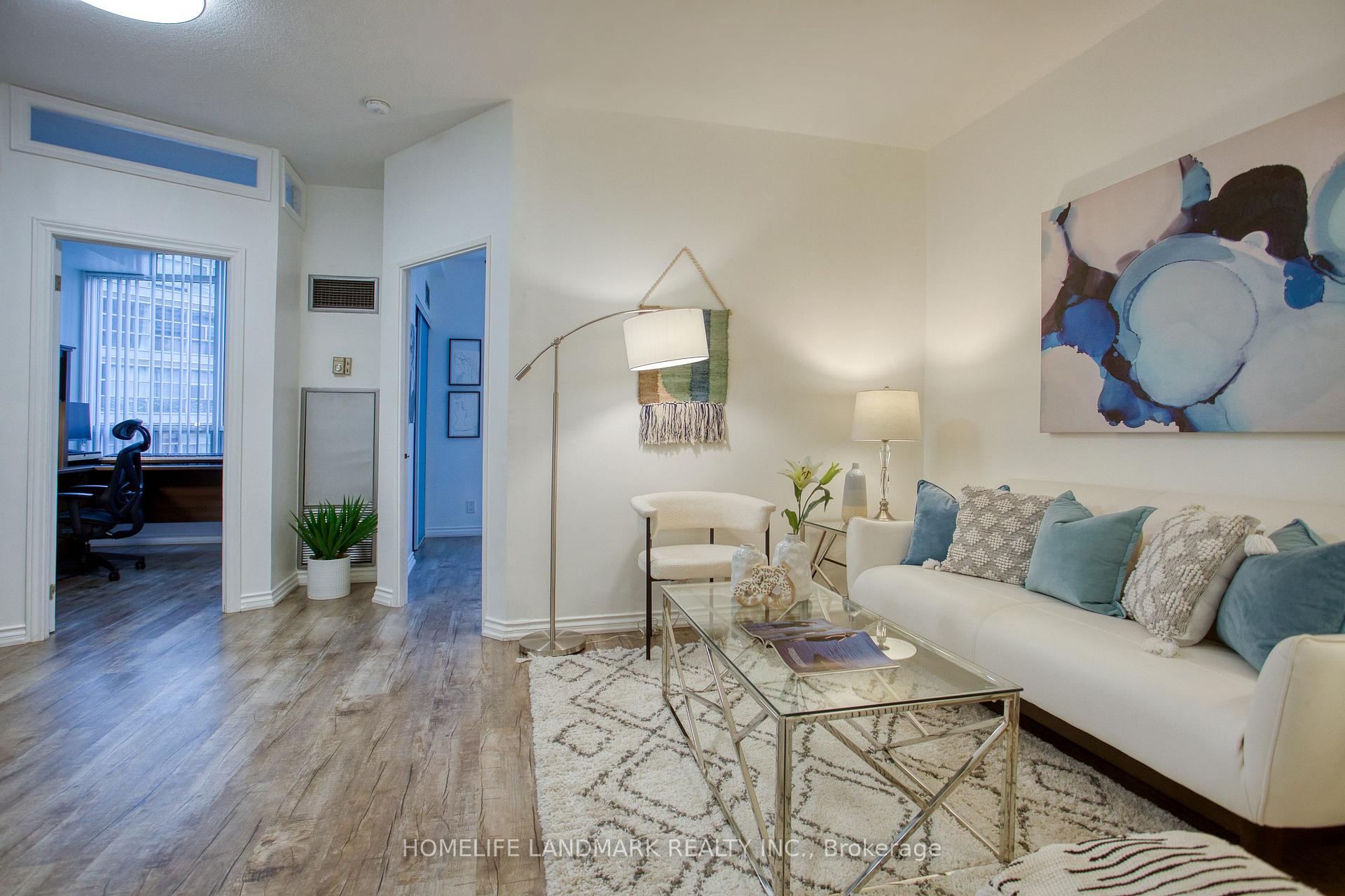 Front of Unit 306, 24 Wellesley Street W