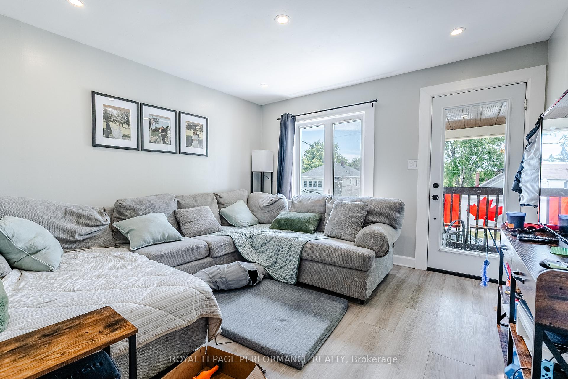 Photo 14 of Unit 12-14, 12 Leonia Street, Cornwall — HOMEH