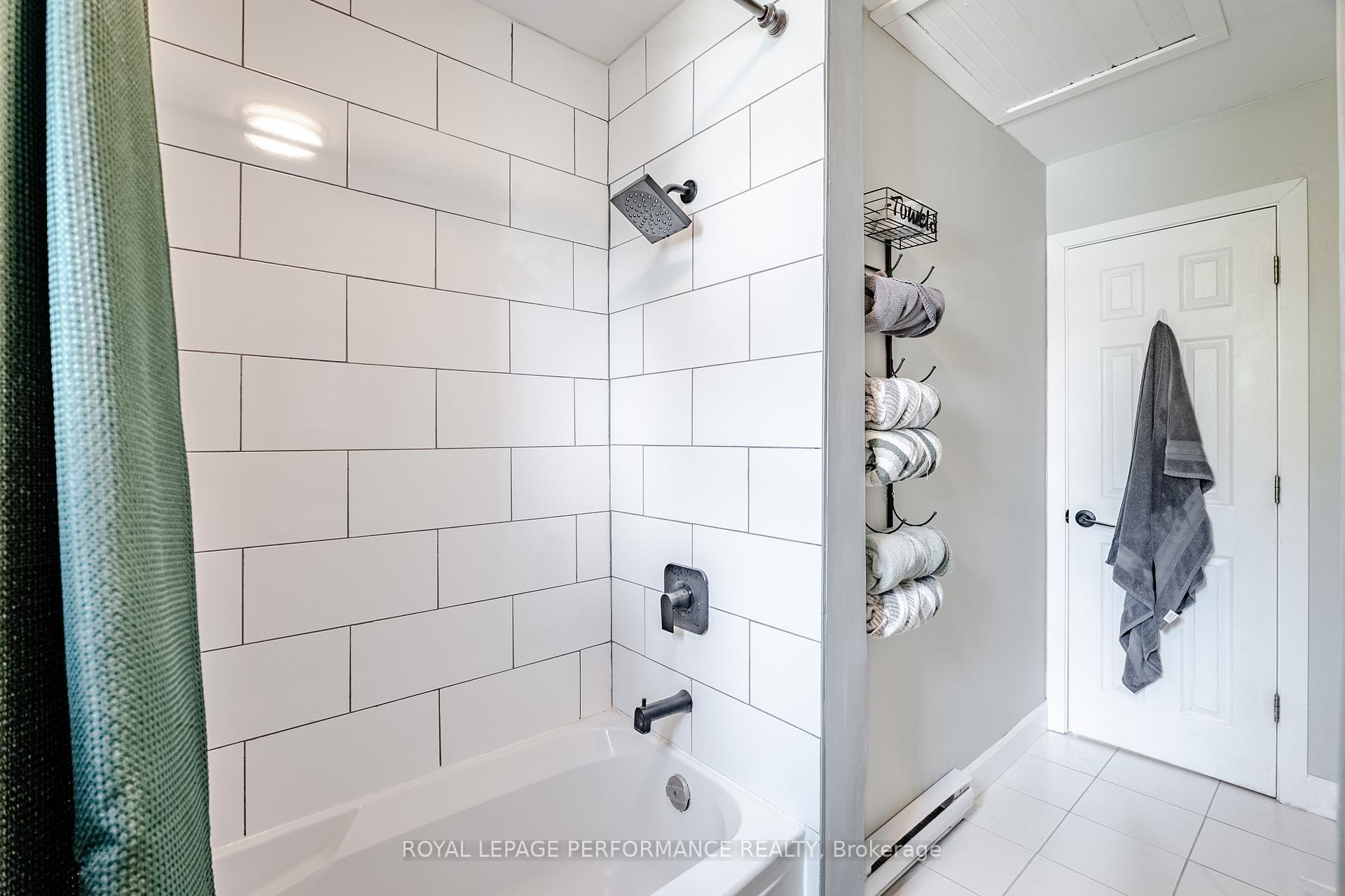 Photo 22 of Unit 12-14, 12 Leonia Street, Cornwall — HOMEH