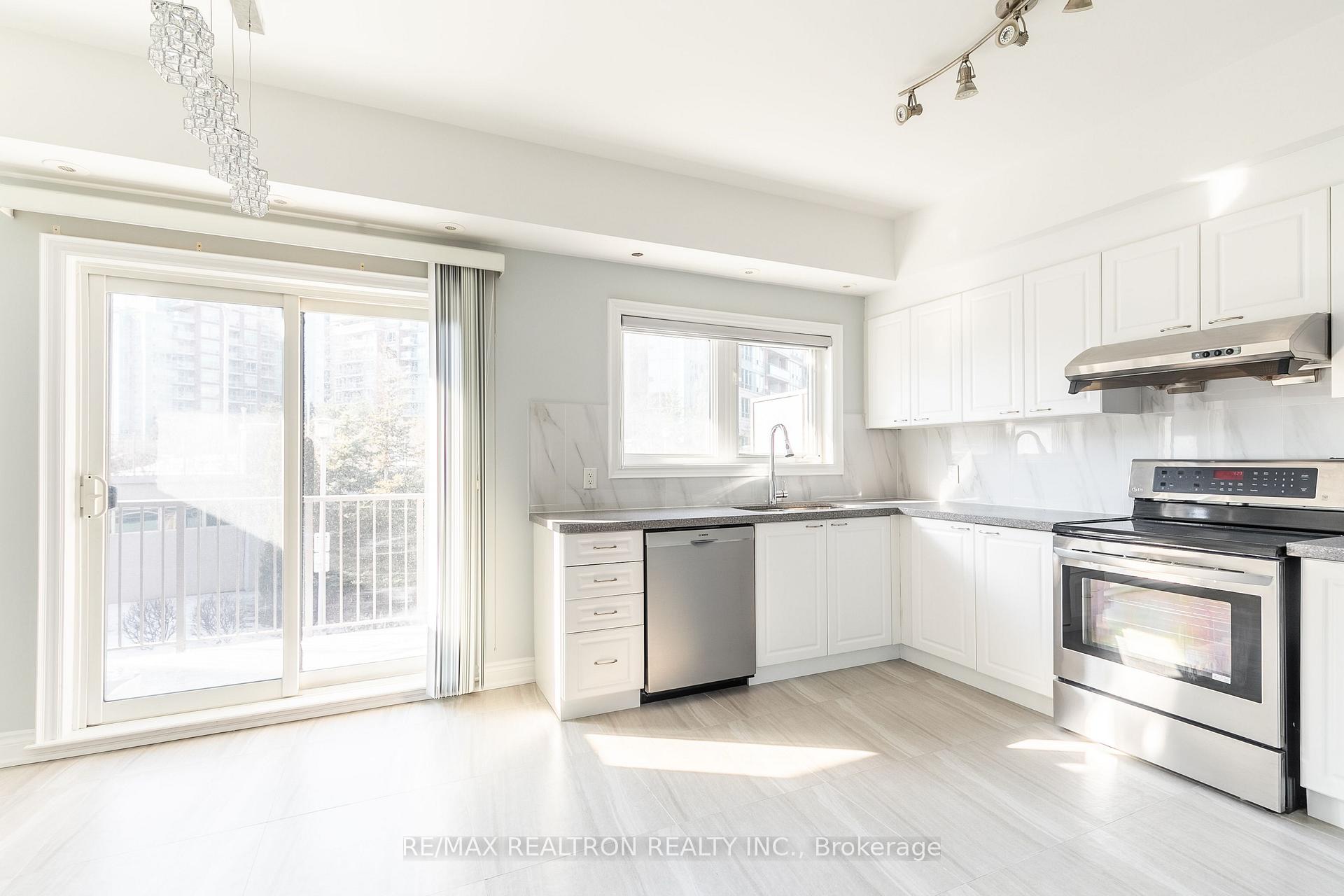 Photo 9 of 72 Times Avenue, Markham, Commerce Valley — HOMEH