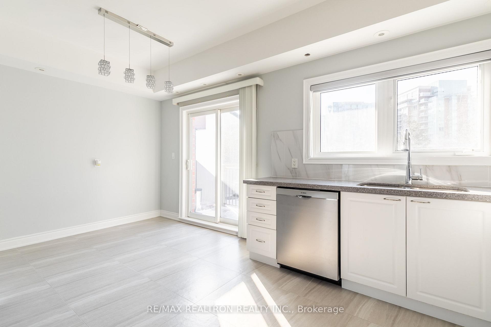 Photo 11 of 72 Times Avenue, Markham, Commerce Valley — HOMEH