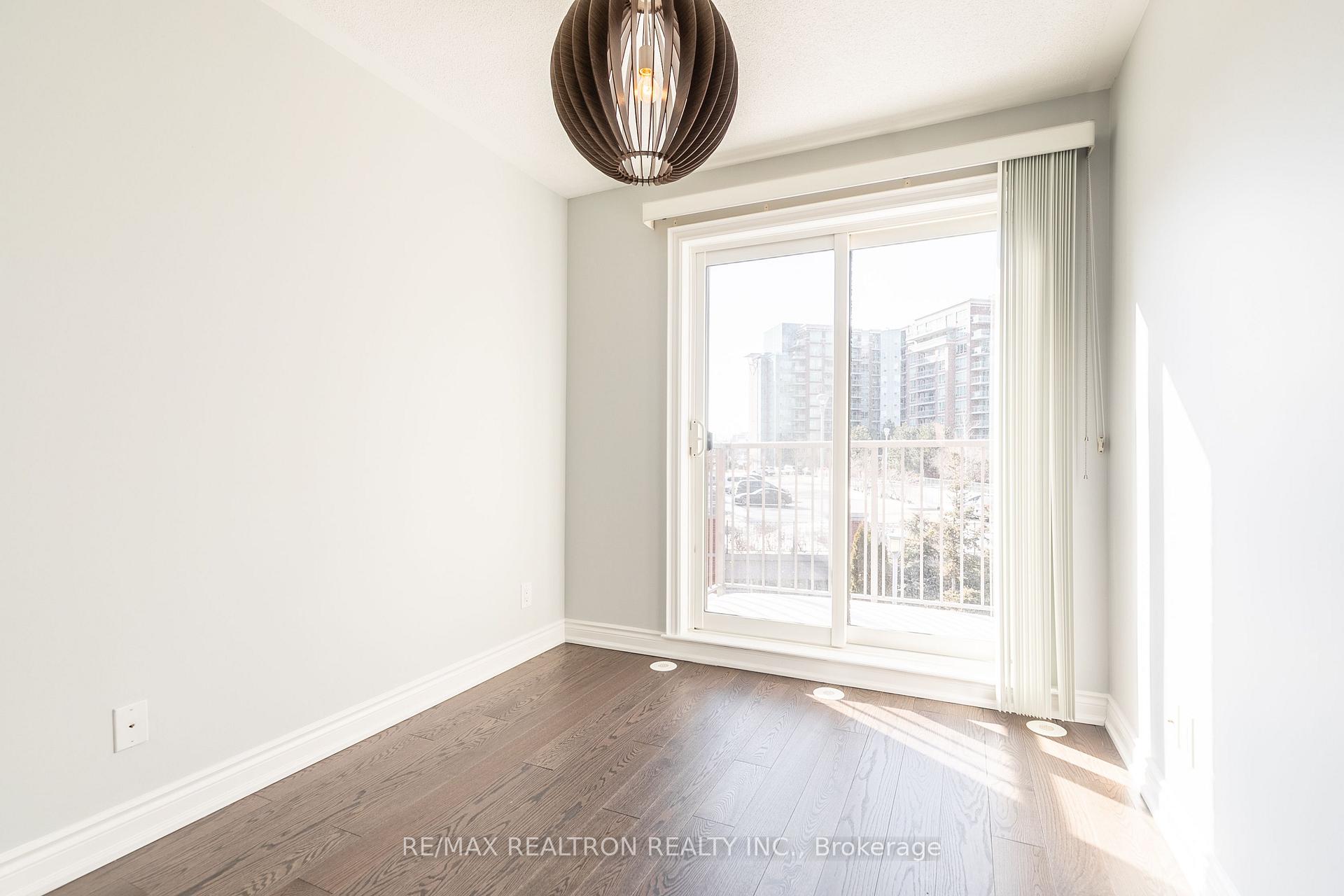 Photo 17 of 72 Times Avenue, Markham, Commerce Valley — HOMEH