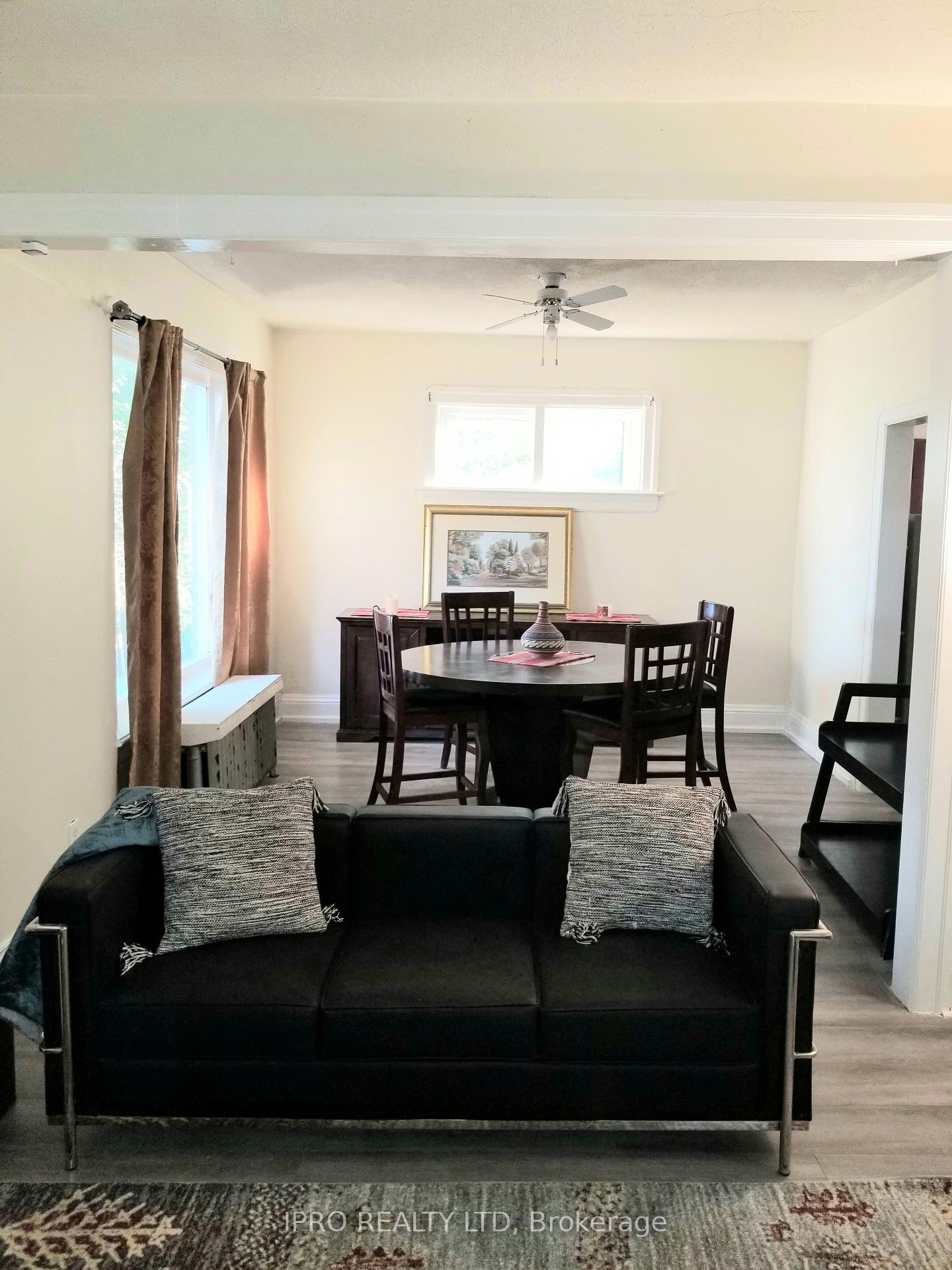 Photo 17 of 304 Queen Street, Chatham-Kent, Chatham — HOMEH