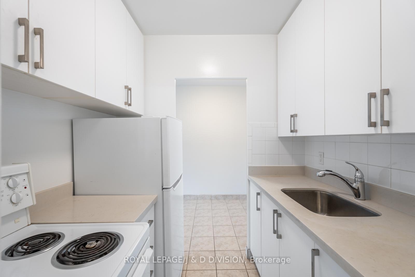 Photo 7 of Unit 125, 494 Avenue Road, Toronto, Forest Hill South — HOMEH