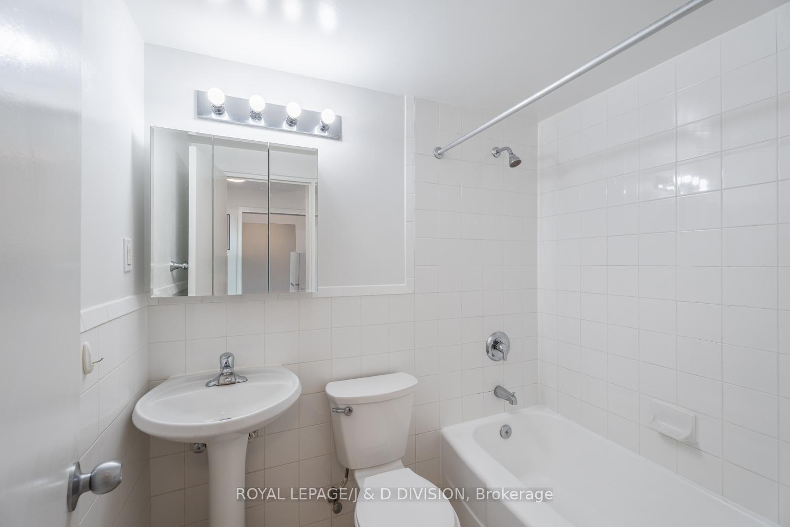 Photo 34 of Unit 125, 494 Avenue Road, Toronto, Forest Hill South — HOMEH