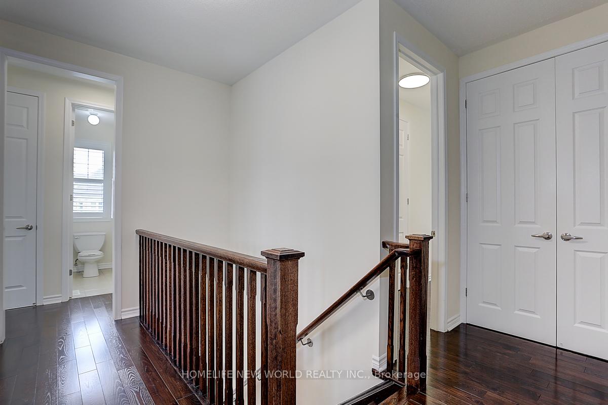 Photo 14 of 25 Thomas Phillips Drive, Aurora, Rural Aurora — HOMEH