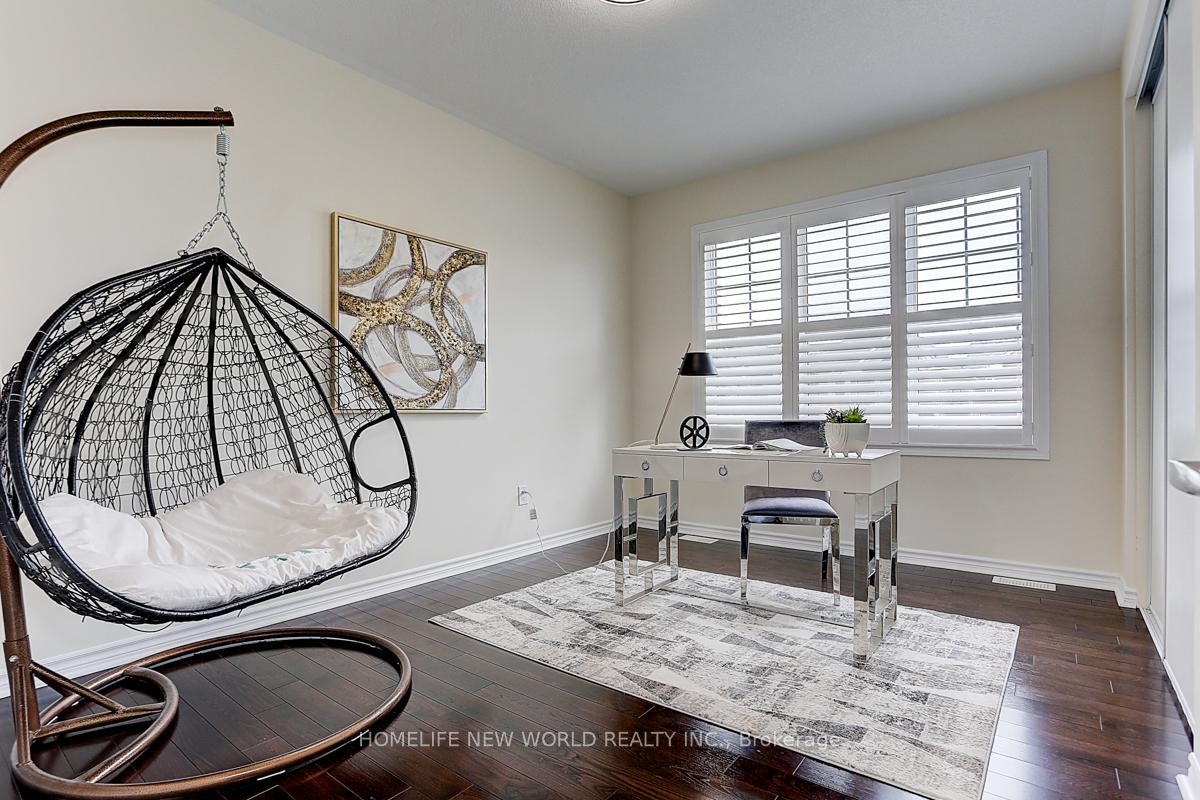 Photo 20 of 25 Thomas Phillips Drive, Aurora, Rural Aurora — HOMEH